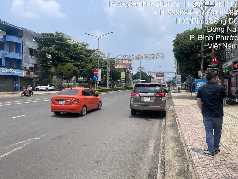 Bán nhà mặt tiền trung tâm Tp. Đồng Xoài — ảnh 2 trên 9