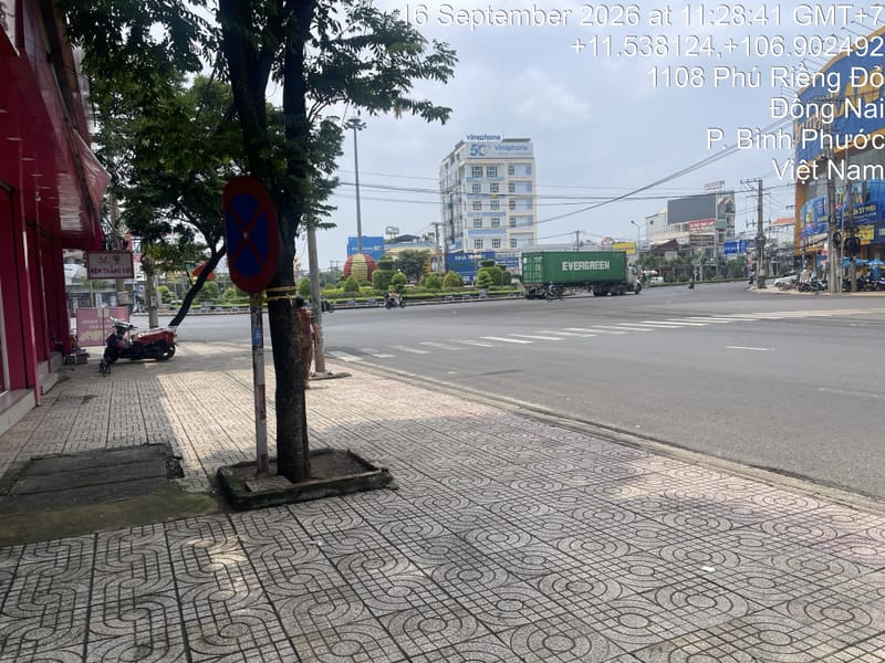 Bán nhà mặt tiền trung tâm Tp. Đồng Xoài — ảnh 4 trên 9